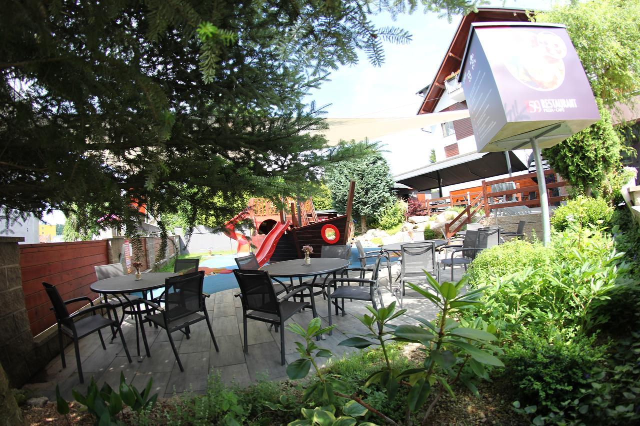 Apart Hotel Jablonec Jablonec nad Nisou Exterior foto